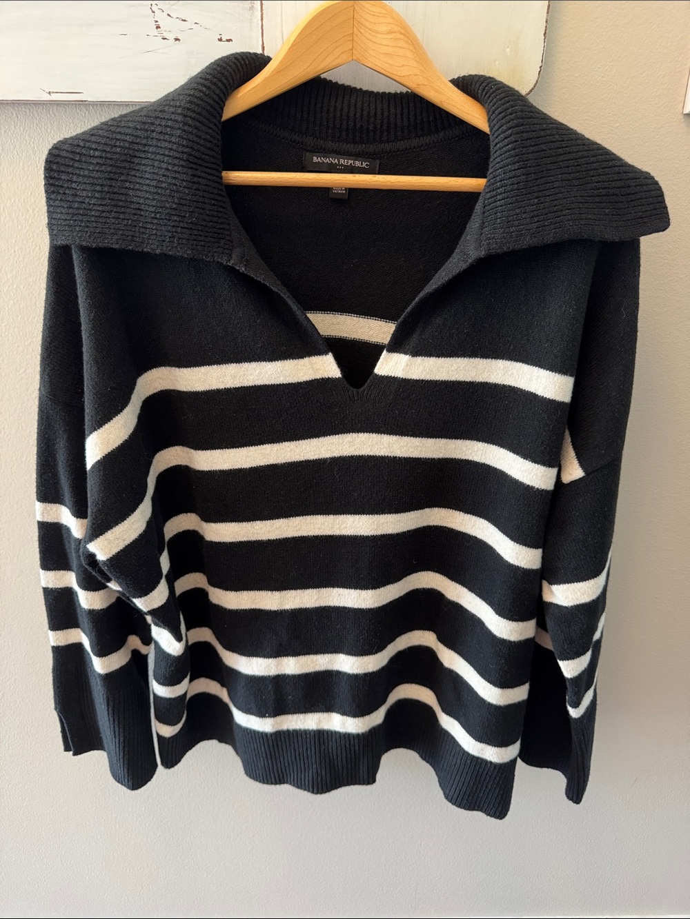 Banana Republic Black and White Striped V‑Neck Collared Sweater